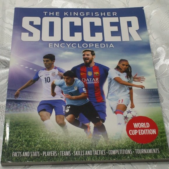 The KingFisher Soccer Encyclopedia Paperback - Picture 1 of 7